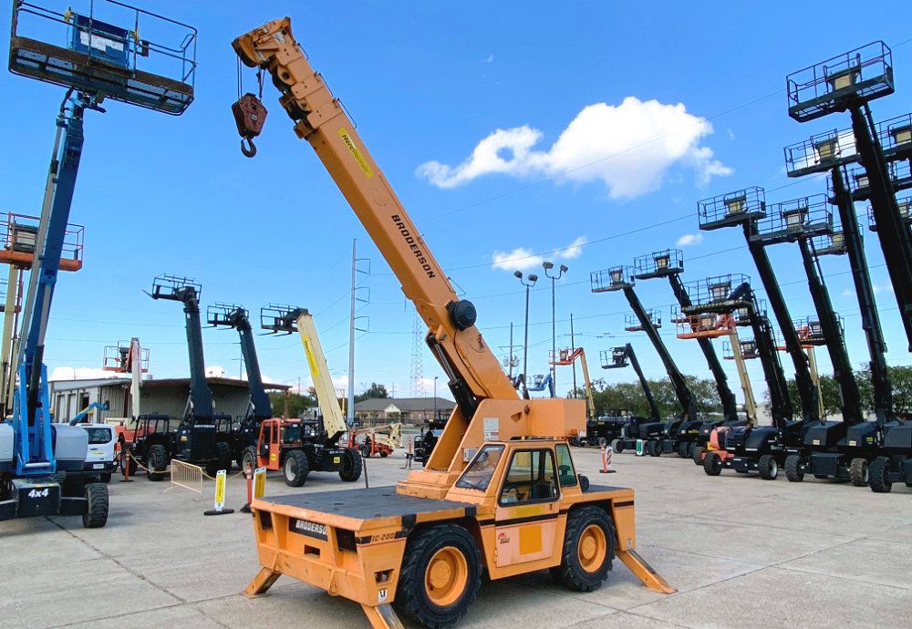 2007 Broderson IC-200-3F 15 Ton Carry Deck Crane 73' Boom Cab Outriggers