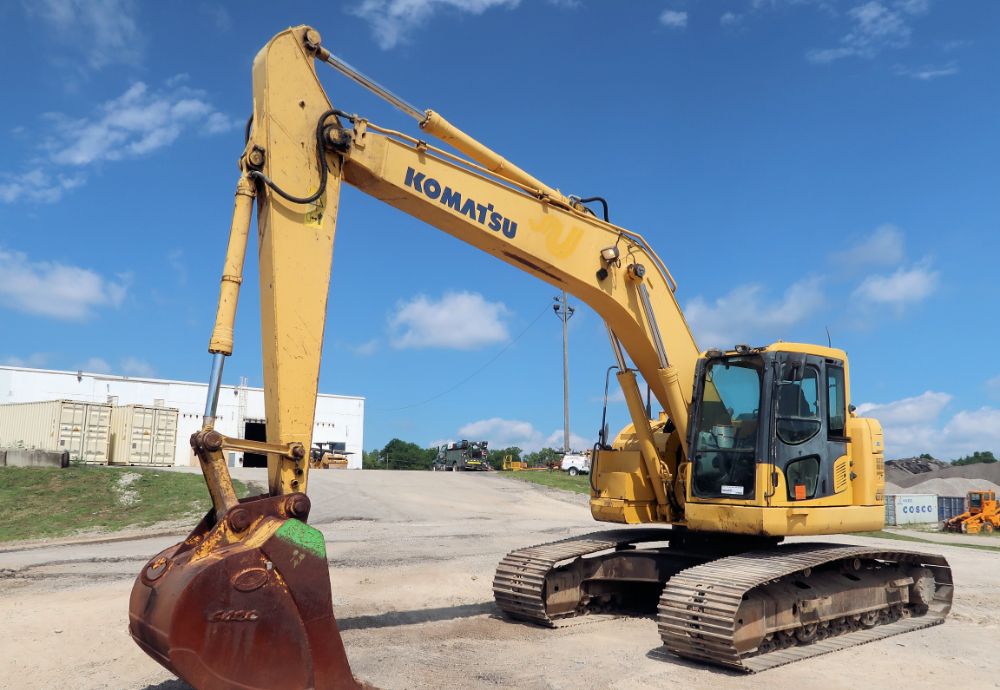 2010 Komatsu PC228USLC-8 Hydraulic Excavator A/C Cab Diesel 48  Bucket