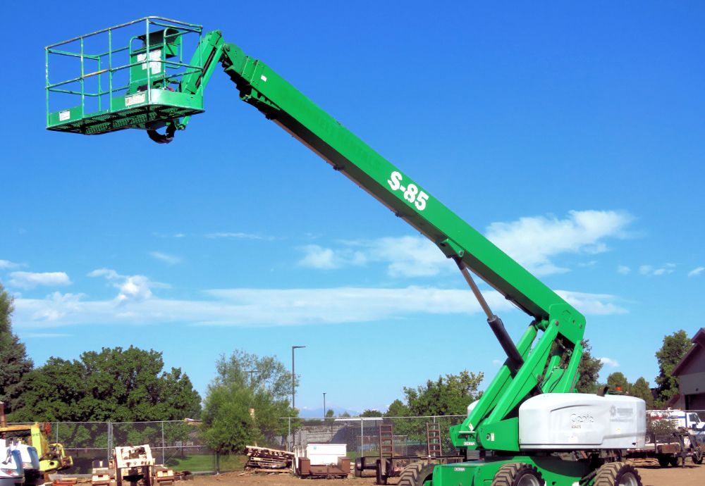 2014 Genie S-85 85' 4WD Diesel Telescopic Boom Lift Man Aerial Platform