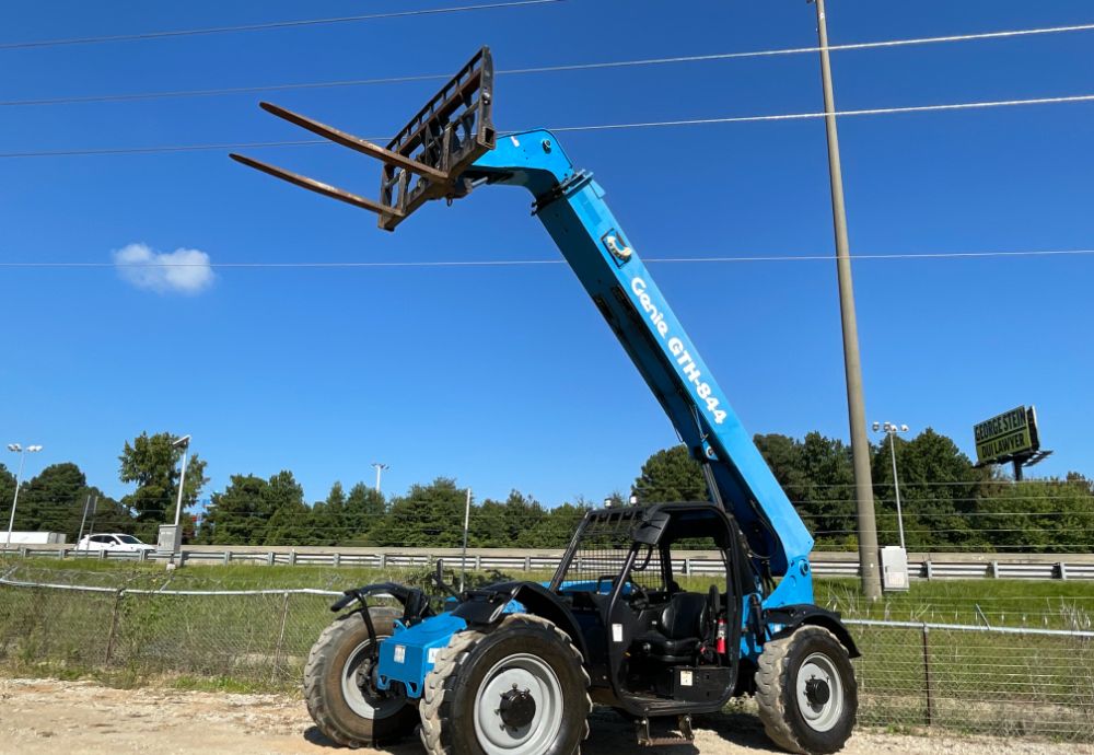 2015 Genie GTH-844 44 FT 8000 LBS Telescopic Reach Forklift Telehandler