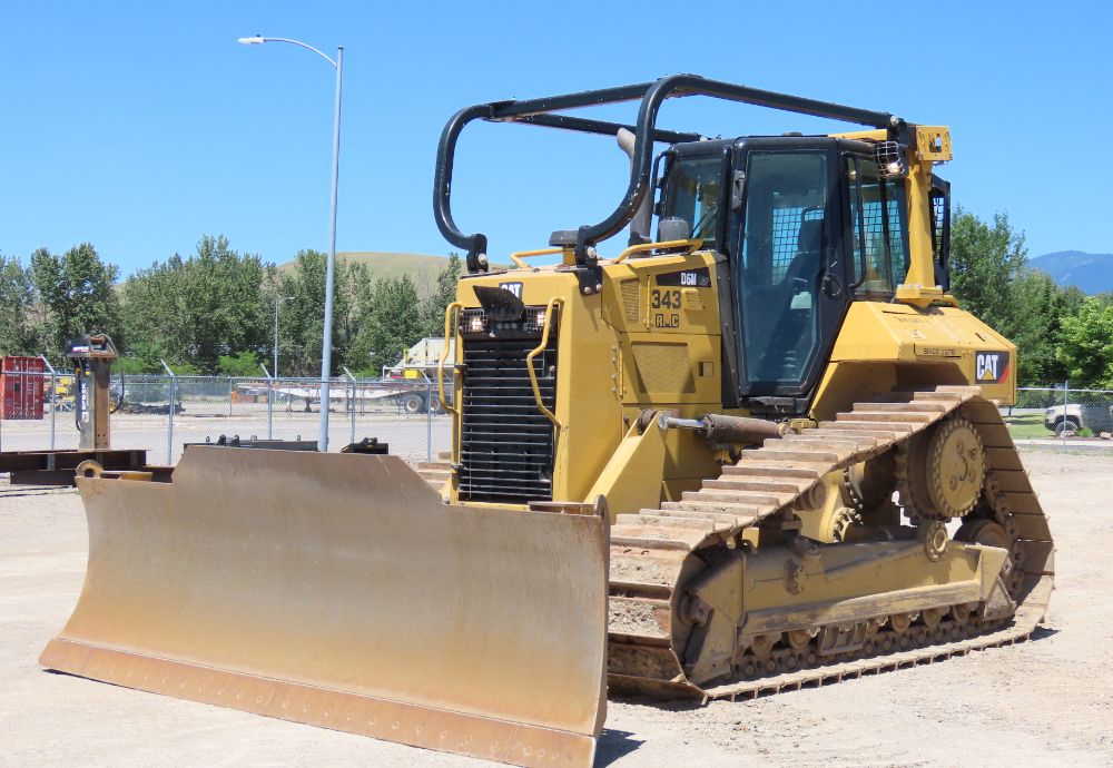 2016 Caterpillar D6N LGP Crawler Dozer Tractor 6-Way Blade Cab Heat A/C