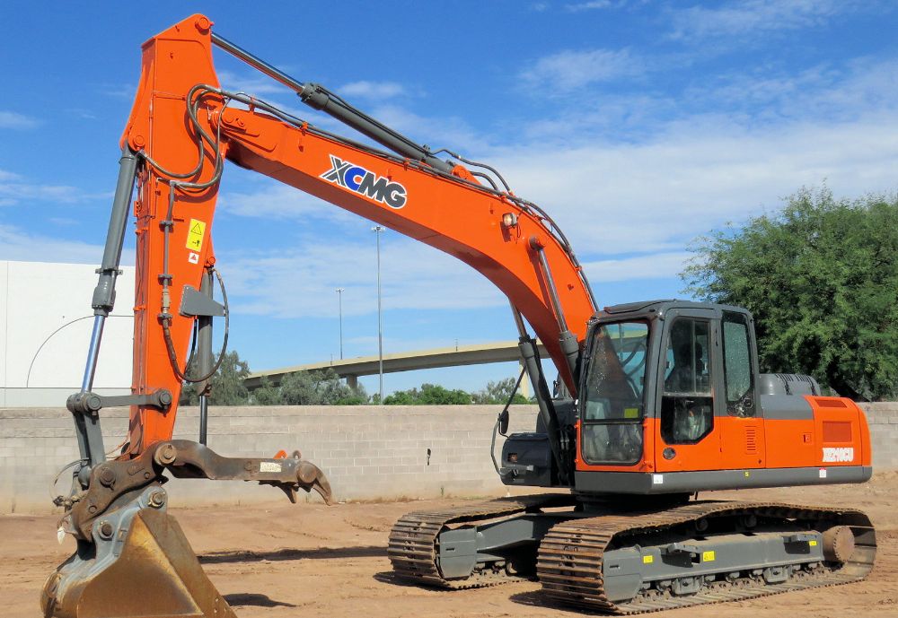 2016 XCMG XE210CU Hydraulic Track Excavator Aux Hyd Q/C Thumb Diesel Cab