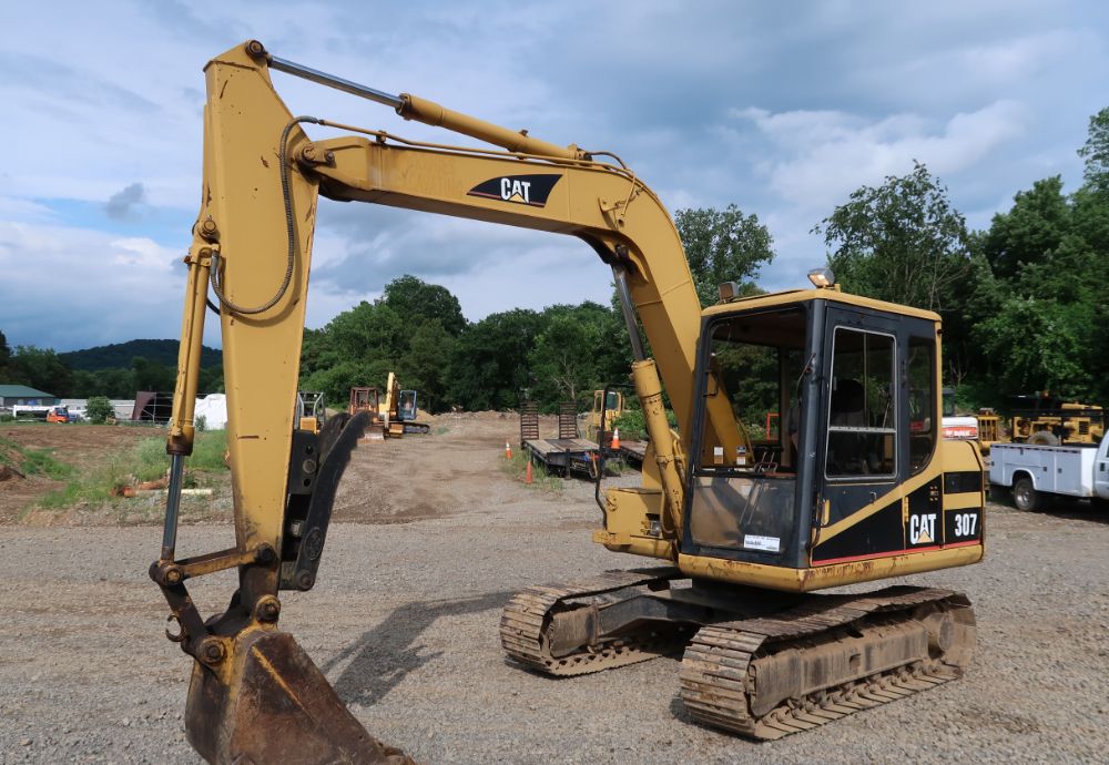 Caterpillar 307-B Mini Excavator Steel Tracks Cab Backhoe Thumb Diesel