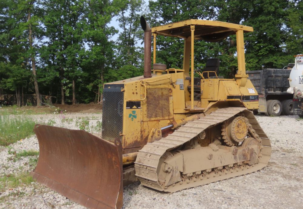 Caterpillar D4H XL Series II Crawler Dozer Tractor 104  6 Way Blade
