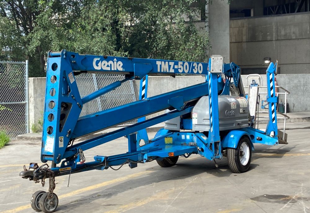 Genie TMZ-50/30 50' Electric Towable Boom Lift Man Aerial Platform -Parts/Repair