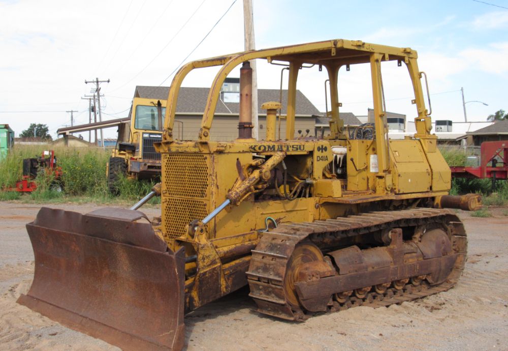 Komatsu D41A-3  Crawler Dozer Tractor 100  Blade Hyd Ripper Diesel