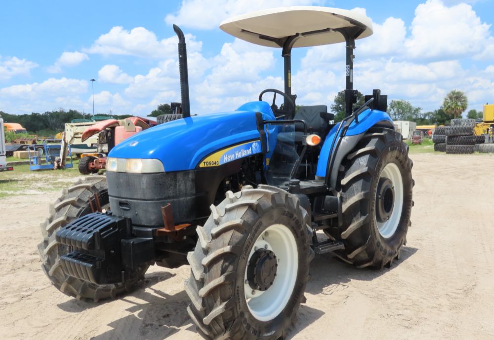New Holland TD5040 4WD Farm Tractor Utility Ag PTO 3PT Diesel Unused